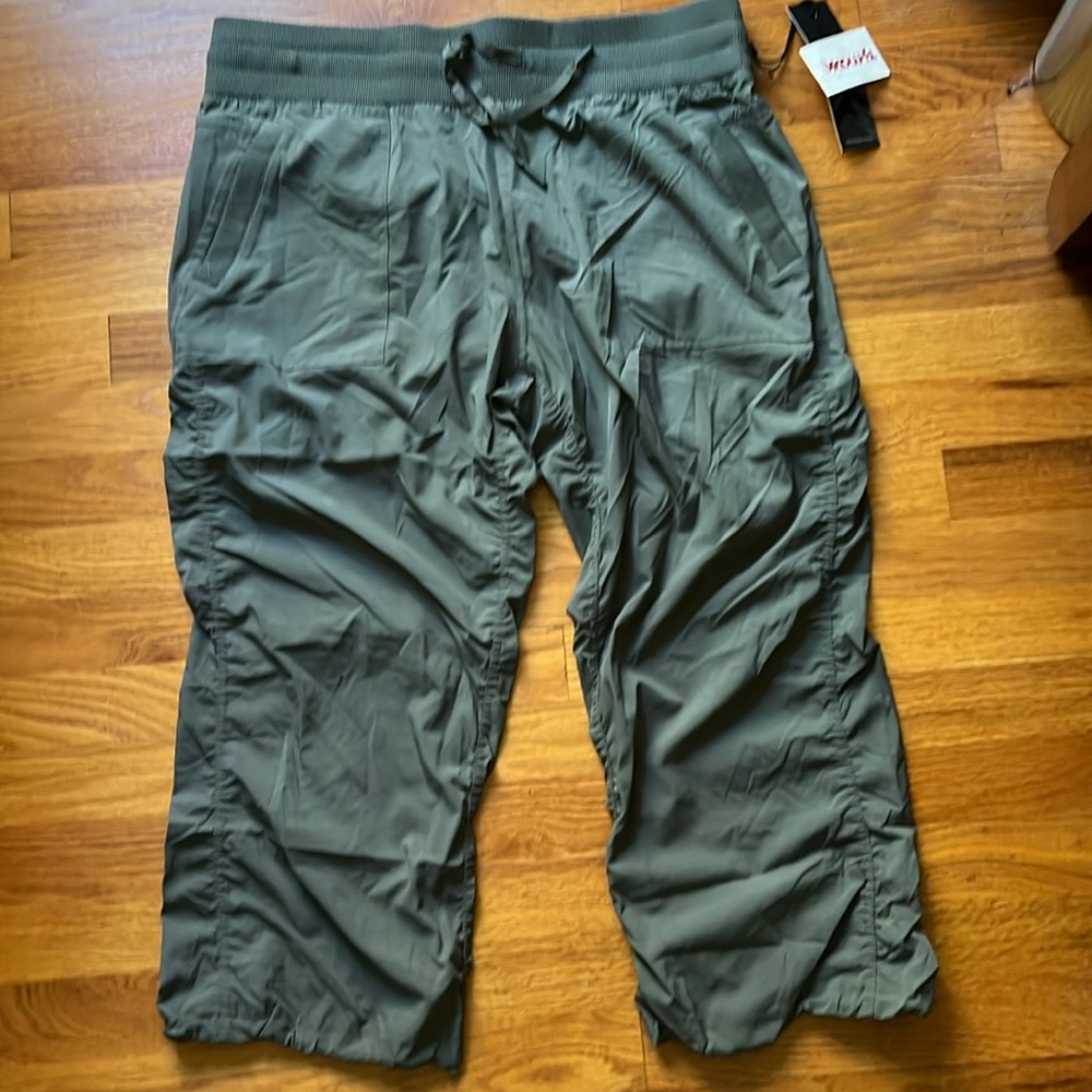 Olive green capri pants